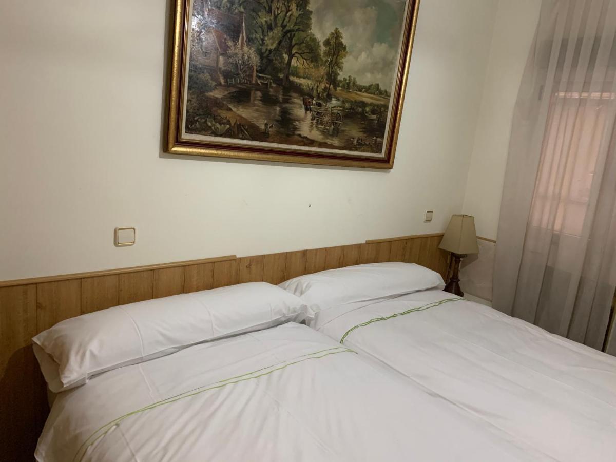Apartamentos Torr Av America - Lopez De Hoyos - Chamartin มาดริด ภายนอก รูปภาพ